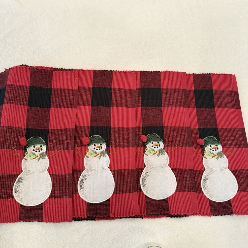 4 St. Nicholas Square Buffalo Plaid‎ Snowman Embroidered Placemats Puffball Set - Picture 8 of 12